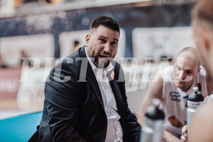 Basketball, Basketball Superliga 2023/24, Gunddurchgang 9. Runde, Oberwart Gunners, Flyers Wels, Horst Leitner (Head Coach)