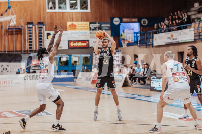 Basketball, Basketball Superliga 2023/24, Gunddurchgang 9. Runde, Oberwart Gunners, Flyers Wels, Kris Monroe (13), Radii Caisin (13)
