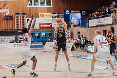 Basketball, Basketball Superliga 2023/24, Gunddurchgang 9. Runde, Oberwart Gunners, Flyers Wels, Kris Monroe (13), Radii Caisin (13)