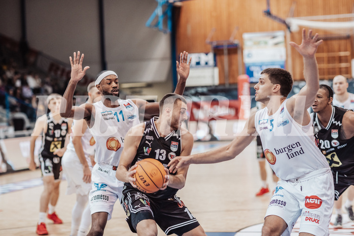 Basketball, Basketball Superliga 2023/24, Gunddurchgang 9. Runde, Oberwart Gunners, Flyers Wels, Derrek Brooks (11), Radii Caisin (13), Simun Kovac (5), Christopher Ferguson (20)