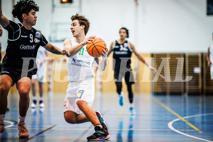 Basketball, Basketball Zweite Liga 2023/24, Grunddurchgang 8.Runde, Deutsch Wagram Alligators, Basket Flames, Dean-Leon Cantor (9), Simon Marek (11)