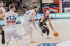 Basketball, Basketball Superliga 2023/24, Gunddurchgang 9. Runde, Oberwart Gunners, Flyers Wels, Daniel Koeppel (14), Christian von Fintel (27)