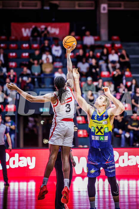 Basketball, Win2Day Superliga 2024/25, Grunddurchgang 2.Runde, BC Vienna, UBSC Graz, Saiquan Jamison (3), Nicholas Lynch (8)