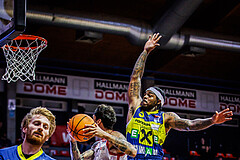 Basketball, Win2Day Superliga 2024/25, Grunddurchgang 2.Runde, BC Vienna, UBSC Graz, Ivan Siriscevic (17), Gregory Johnson (5)