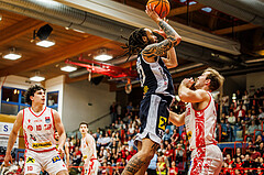 Basketball, win2day Basketball Superliga 2024/25, Platzierungsrunde 9. Runde, Traiskirchen Lions, Gmunden Swans, Joseph Reece (20)