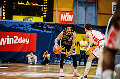 Basketball, win2day Basketball Superliga 2024/25, Platzierungsrunde 9. Runde, Traiskirchen Lions, Gmunden Swans, Daniel Friedrich (6)