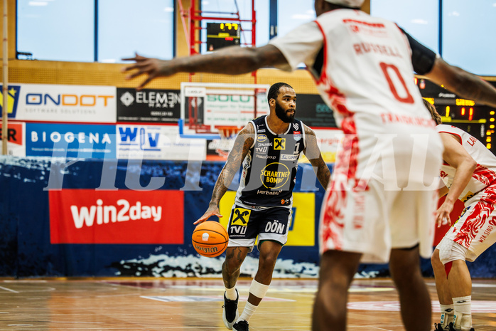 Basketball, win2day Basketball Superliga 2024/25, Platzierungsrunde 9. Runde, Traiskirchen Lions, Gmunden Swans, Devon Cooper (1)