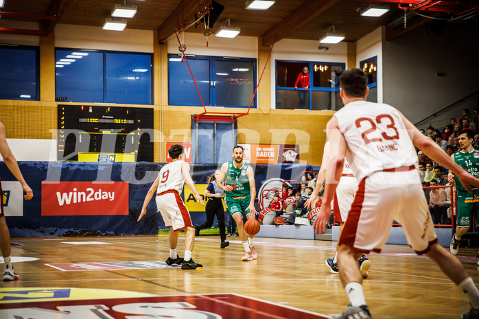 Basketball, win2day Basketball Superliga 2022/23, 1. Qualifikationsrunde, Traiskirchen Lions, Kapfenberg Bulls, Milos Latkovic (4)