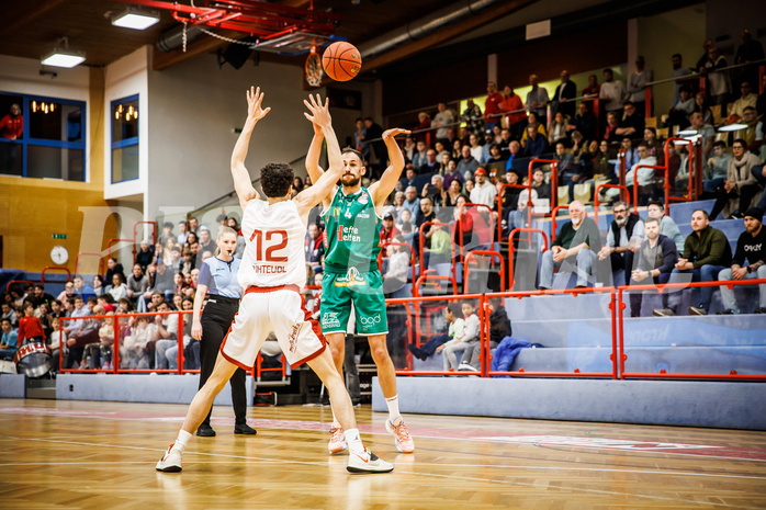 Basketball, win2day Basketball Superliga 2022/23, 1. Qualifikationsrunde, Traiskirchen Lions, Kapfenberg Bulls, Milos Latkovic (4)