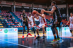 Basketball, Win2Day Superliga 2022/23, 1. Platzierungsrunde, BC Vienna, Flyers Wels, Austen Awosika (10), Vladimir Golubovic (27)