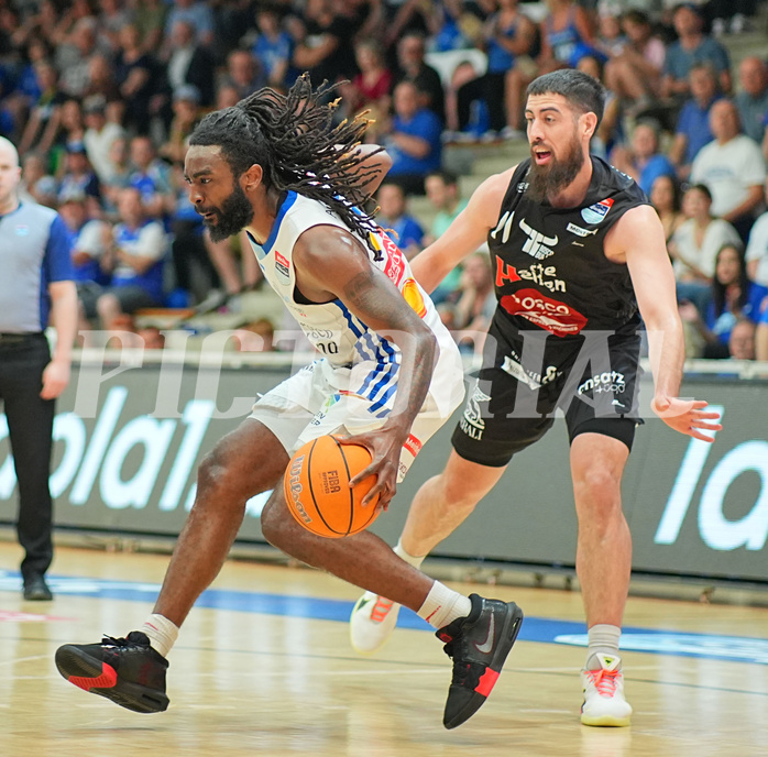 Basketball, Basketball Superliga 2024/25, Playoffs, Viertelfinale Spiel 3, Oberwart Gunners vs. Kapfenberg 

