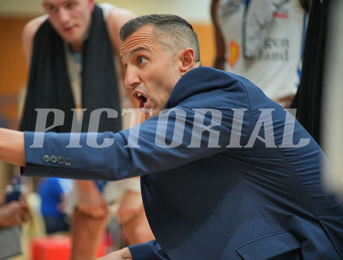 Basketball, Basketball Superliga 2024/25, Playoffs, Viertelfinale Spiel 3, Oberwart Gunners vs. Kapfenberg 

