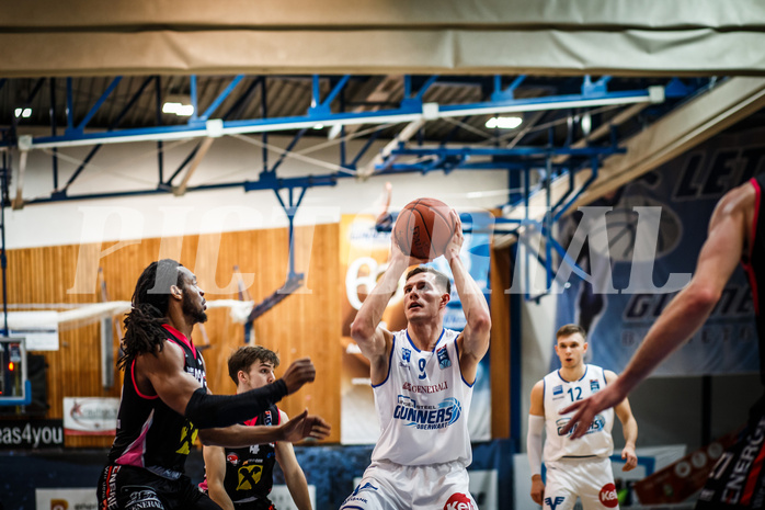Basketball, bet-at-home Basketball Superliga 2021/22, Grunddurchgang Runde 9, Oberwart Gunners, Flyers Wels, Edi Patekar (9)
