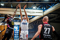 Basketball, bet-at-home Basketball Superliga 2021/22, Grunddurchgang Runde 9, Oberwart Gunners, Flyers Wels, Edi Patekar (9)
