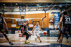 Basketball, bet-at-home Basketball Superliga 2021/22, Grunddurchgang Runde 9, Oberwart Gunners, Flyers Wels, Sebastian Käferle (7)