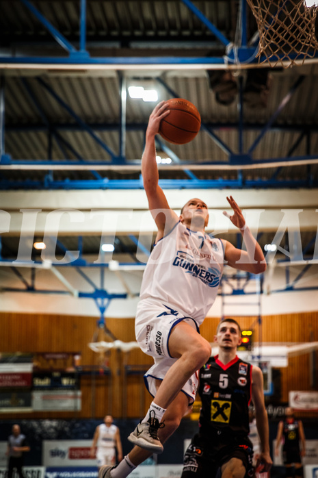 Basketball, bet-at-home Basketball Superliga 2021/22, Grunddurchgang Runde 9, Oberwart Gunners, Flyers Wels, Sebastian Käferle (7)