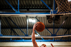 Basketball, bet-at-home Basketball Superliga 2021/22, Grunddurchgang Runde 9, Oberwart Gunners, Flyers Wels, Sebastian Käferle (7)