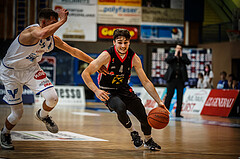 Basketball, bet-at-home Basketball Superliga 2021/22, Grunddurchgang Runde 9, Oberwart Gunners, Flyers Wels, Jan Razdevsek (4)