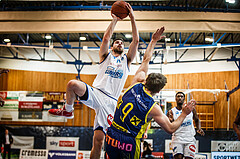 Basketball, bet-at-home Basketball Superliga 2021/22, Grunddurchgang Runde 12, Oberwart Gunners, UBSC Graz, Ioannis Chatzinikolas (11)