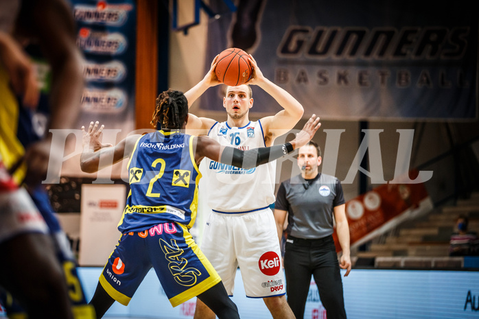 Basketball, bet-at-home Basketball Superliga 2021/22, Grunddurchgang Runde 12, Oberwart Gunners, UBSC Graz, Renato Poljak (16)