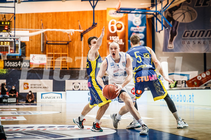 Basketball, bet-at-home Basketball Superliga 2021/22, Grunddurchgang Runde 12, Oberwart Gunners, UBSC Graz, Sebastian Käferle (7)