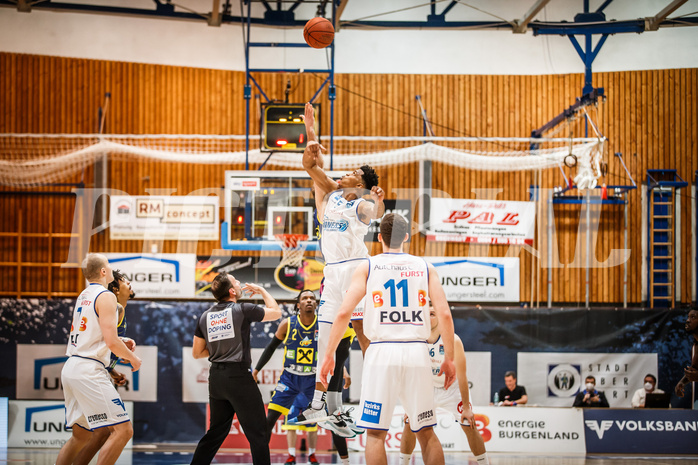 Basketball, bet-at-home Basketball Superliga 2021/22, Grunddurchgang Runde 12, Oberwart Gunners, UBSC Graz, Rob Howard (5)