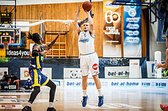Basketball, bet-at-home Basketball Superliga 2021/22, Grunddurchgang Runde 12, Oberwart Gunners, UBSC Graz, Renato Poljak (16)