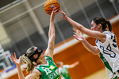 Basketball, Win2Day Basketball Damen Superliga 2024/25, Grunddurchgang 7.Runde, Vienna Timberwolves, UBI Graz, Simone Sill (13), Larissa Serban (31)