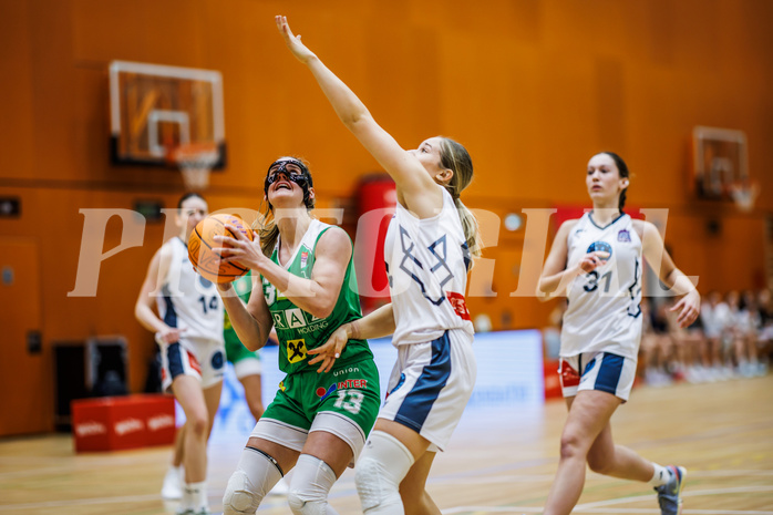 Basketball, Win2Day Basketball Damen Superliga 2024/25, Grunddurchgang 7.Runde, Vienna Timberwolves, UBI Graz, Simone Sill (13), Johanna Mölls (4)