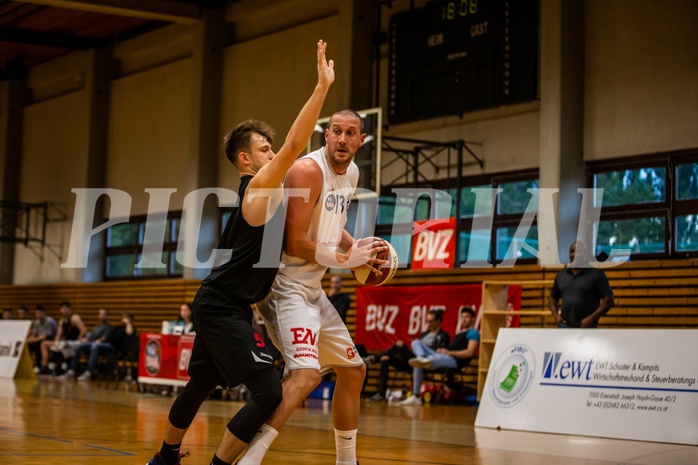 Basketball, Basketball Zweite Liga, Grunddurchgang 2.Runde, Mattersburg Rocks, Mistelbach Mustangs, Corey HALLETT (13)