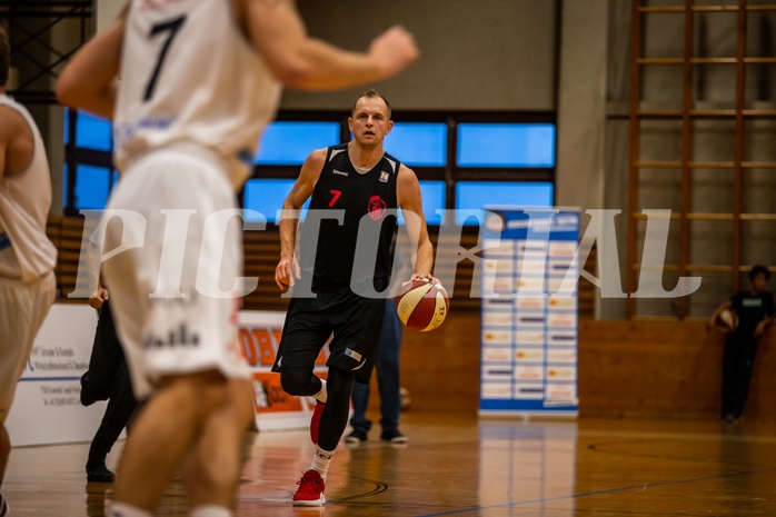 Basketball, Basketball Zweite Liga, Grunddurchgang 2.Runde, Mattersburg Rocks, Mistelbach Mustangs, Michal Kremen (7)