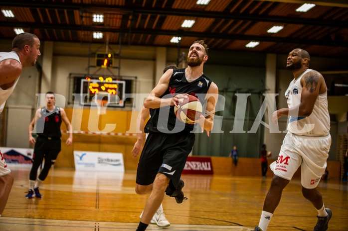 Basketball, Basketball Zweite Liga, Grunddurchgang 2.Runde, Mattersburg Rocks, Mistelbach Mustangs, Jakub Krakovic (16)
