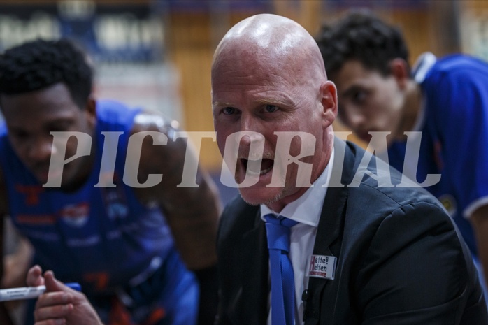 Basketball, Admiral Basketball Superliga 2019/20, Grunddurchgang 1.Runde, Oberwart Gunners, Kapfenberg Bulls, Mike Coffin (Head Coach)