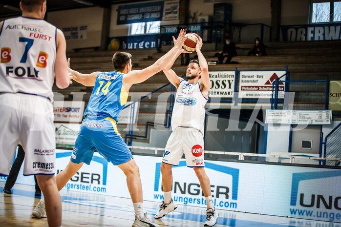 Basketball, bet-at-home Basketball Superliga 2020/21, Viertelfinale Spiel 3, Oberwart Gunners, SKN St. Pölten, Ignas Fiodorovas (5)
