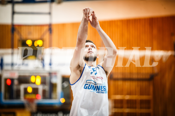 Basketball, bet-at-home Basketball Superliga 2020/21, Viertelfinale Spiel 3, Oberwart Gunners, SKN St. Pölten, Ignas Fiodorovas (5)