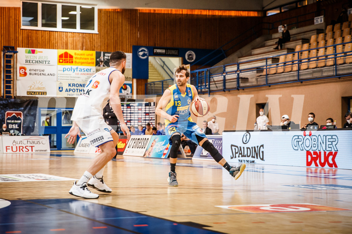 Basketball, bet-at-home Basketball Superliga 2020/21, Viertelfinale Spiel 3, Oberwart Gunners, SKN St. Pölten, Lukas Böck (13)