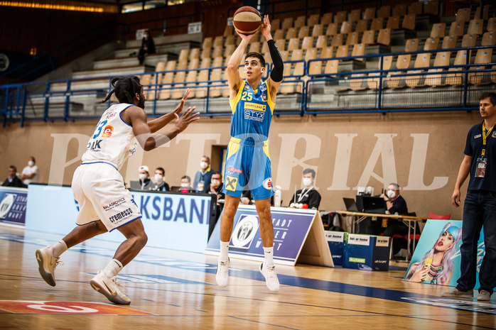Basketball, bet-at-home Basketball Superliga 2020/21, Viertelfinale Spiel 3, Oberwart Gunners, SKN St. Pölten, Kostas Oikonomopouluos (25)
