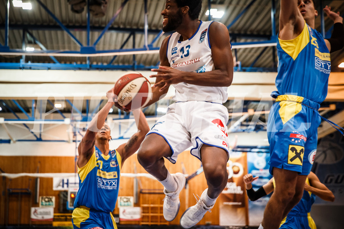 Basketball, bet-at-home Basketball Superliga 2020/21, Viertelfinale Spiel 3, Oberwart Gunners, SKN St. Pölten, Quincy Diggs (13)