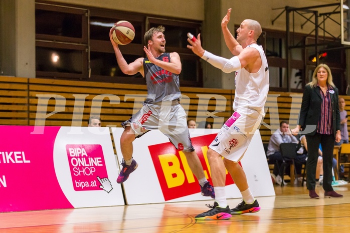 Basketball, 2.Bundesliga, Grunddurchgang 10.Runde, Mattersburg Rocks, Villach Raiders, Sebastian Huber (6), Corey HALLETT (16)