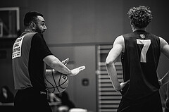 Basketball, Basketball Zweite Liga 2024/25, Grunddurchgang 12.Runde, Vienna Timberwolves, Dornbirn Lions, SR M. Stojancevic, Pauls Miglinieks (2)