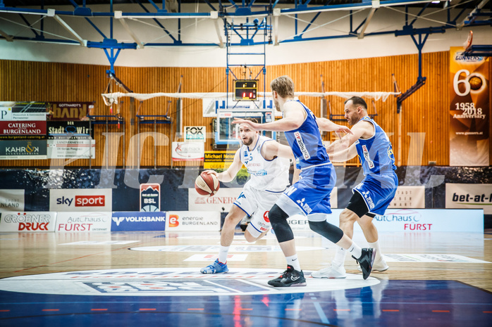 Basketball, bet-at-home Basketball Superliga 2020/21, Halbfinale Spiel 4, Oberwart Gunners, Gmunden Swans, Ignas Fiodorovas (5)