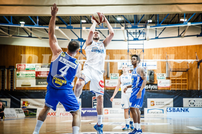 Basketball, bet-at-home Basketball Superliga 2020/21, Halbfinale Spiel 4, Oberwart Gunners, Gmunden Swans, Ignas Fiodorovas (5)