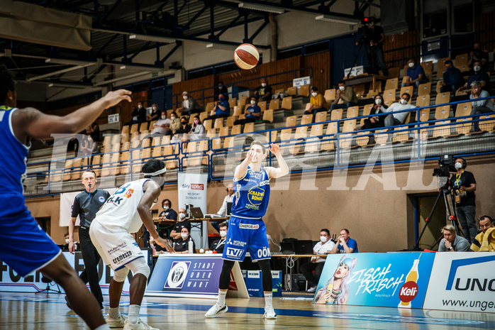 Basketball, bet-at-home Basketball Superliga 2020/21, Halbfinale Spiel 4, Oberwart Gunners, Gmunden Swans, Benedikt Güttl (7)