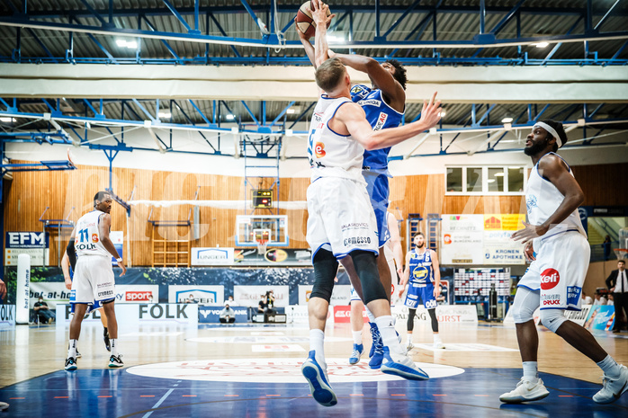 Basketball, bet-at-home Basketball Superliga 2020/21, Halbfinale Spiel 4, Oberwart Gunners, Gmunden Swans, Stephon Jelks (12)