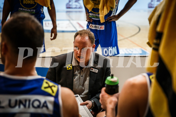 Basketball, bet-at-home Basketball Superliga 2020/21, Halbfinale Spiel 4, Oberwart Gunners, Gmunden Swans, Anton Mirolybov (Head Coach)