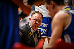Basketball, bet-at-home Basketball Superliga 2020/21, Halbfinale Spiel 4, Oberwart Gunners, Gmunden Swans, Anton Mirolybov (Head Coach)
