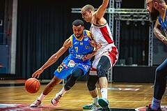 Basketball, Win2Day Superliga 2022/23, Grunddurchgang 7.Runde, BC GGMT Vienna, SKN St. Pölten, Steven Kaltenbrunner (7), Stefan Savic (13)