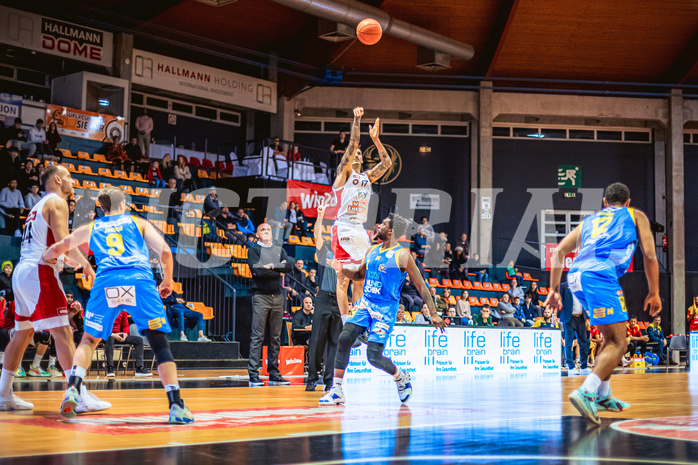 Basketball, Win2Day Superliga 2022/23, Grunddurchgang 7.Runde, BC GGMT Vienna, SKN St. Pölten, Ivan Siriscevic (17)