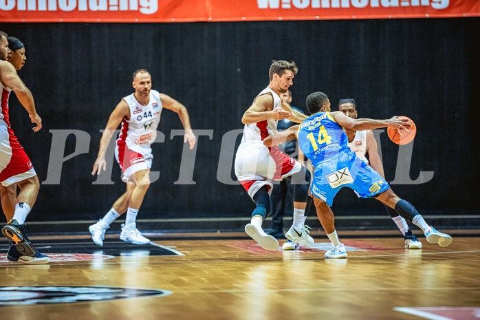 Basketball, Win2Day Superliga 2022/23, Grunddurchgang 7.Runde, BC GGMT Vienna, SKN St. Pölten, Bogic Vujosevic (5), Michael Holton Jr. (14)
