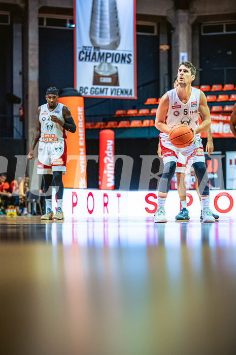 Basketball, Win2Day Superliga 2022/23, Grunddurchgang 7.Runde, BC GGMT Vienna, SKN St. Pölten, Bogic Vujosevic (5)